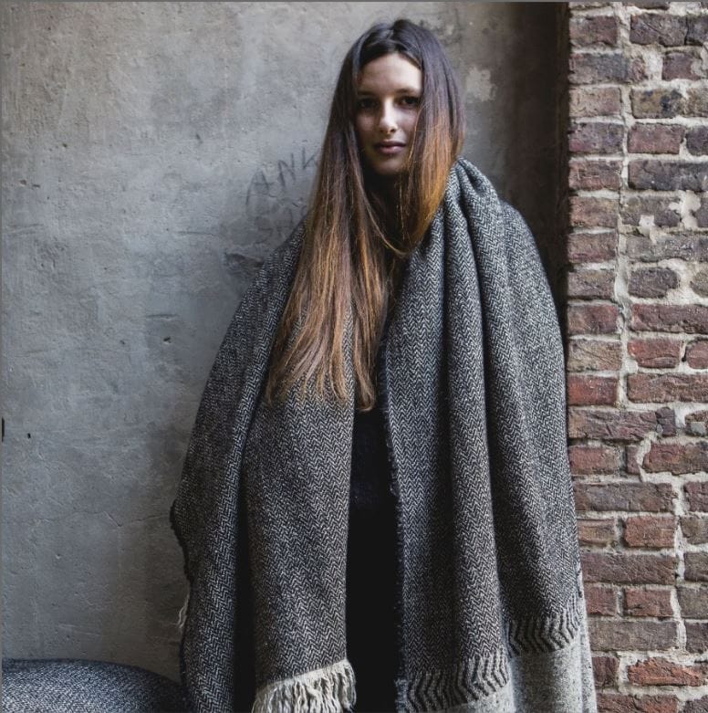 Jeté Jules, Chevron Noir